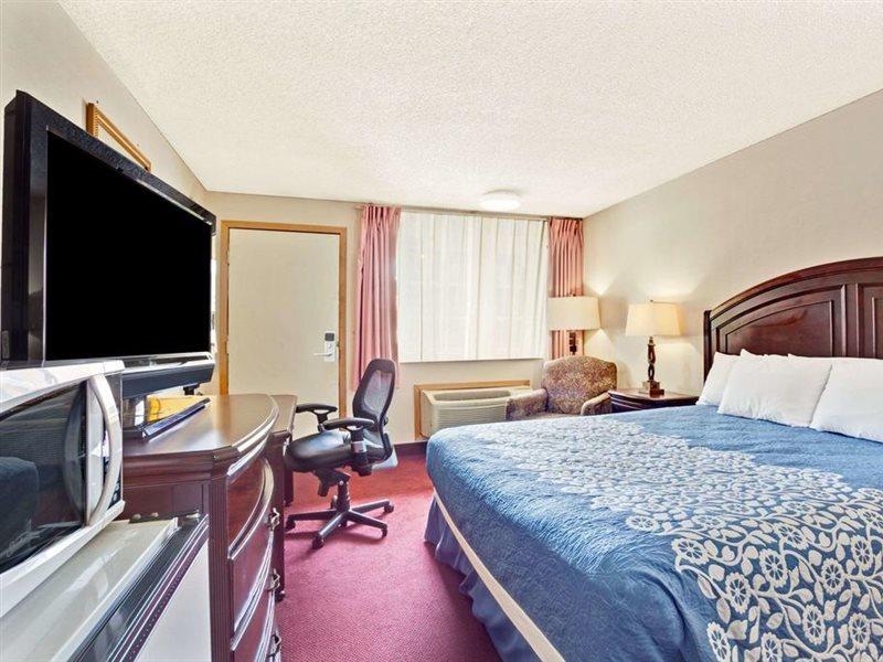 Days Inn By Wyndham Seattle South Tukwila Εξωτερικό φωτογραφία