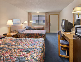 Days Inn By Wyndham Seattle South Tukwila Εξωτερικό φωτογραφία